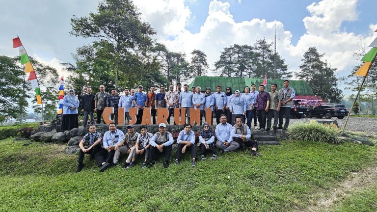 Dosen Fakultas Ilmu Komputer UBP Karawang Lakukan Pengabdian di PTPN VIII Cisaruni – Garut: Dorong Transformasi Digital dan SDM Perkebunan di Era Industri 4.0